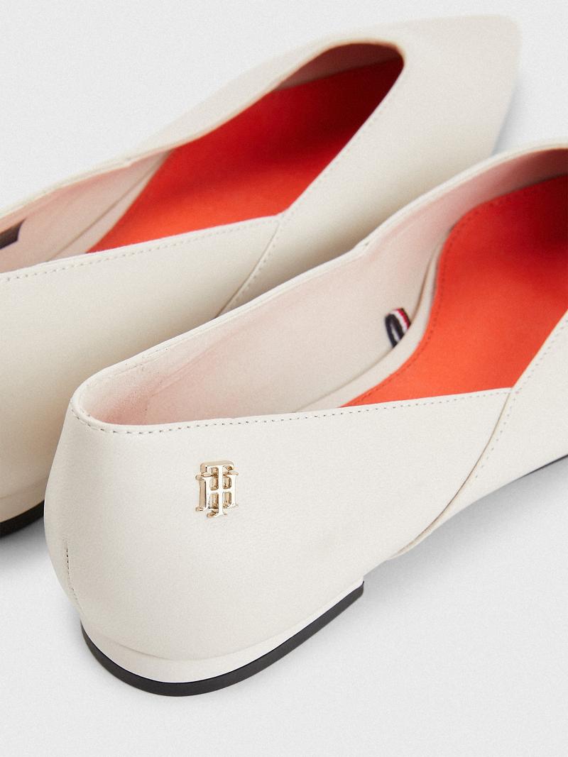 Beige Tommy Hilfiger Leather Ballerina Flat Shoes | NZ_W21601