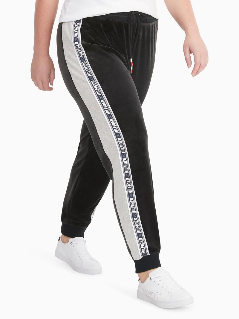 Black Tommy Hilfiger Essential Curve Logo Tape Jogger | NZ_W21213