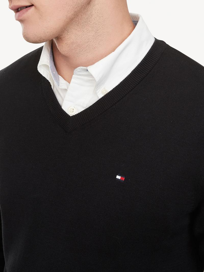 Black Tommy Hilfiger Essential V-Neck Sweaters | NZ_M31166