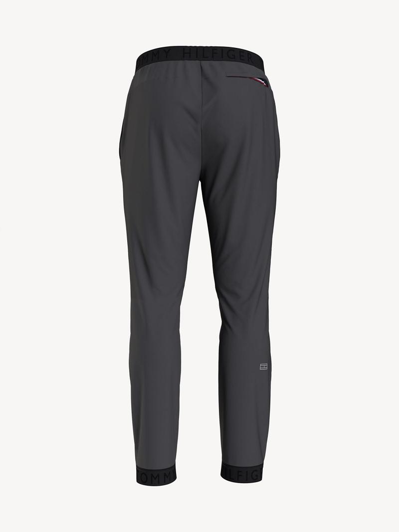 Black Tommy Hilfiger Essential tech Jogger | NZ_M31349