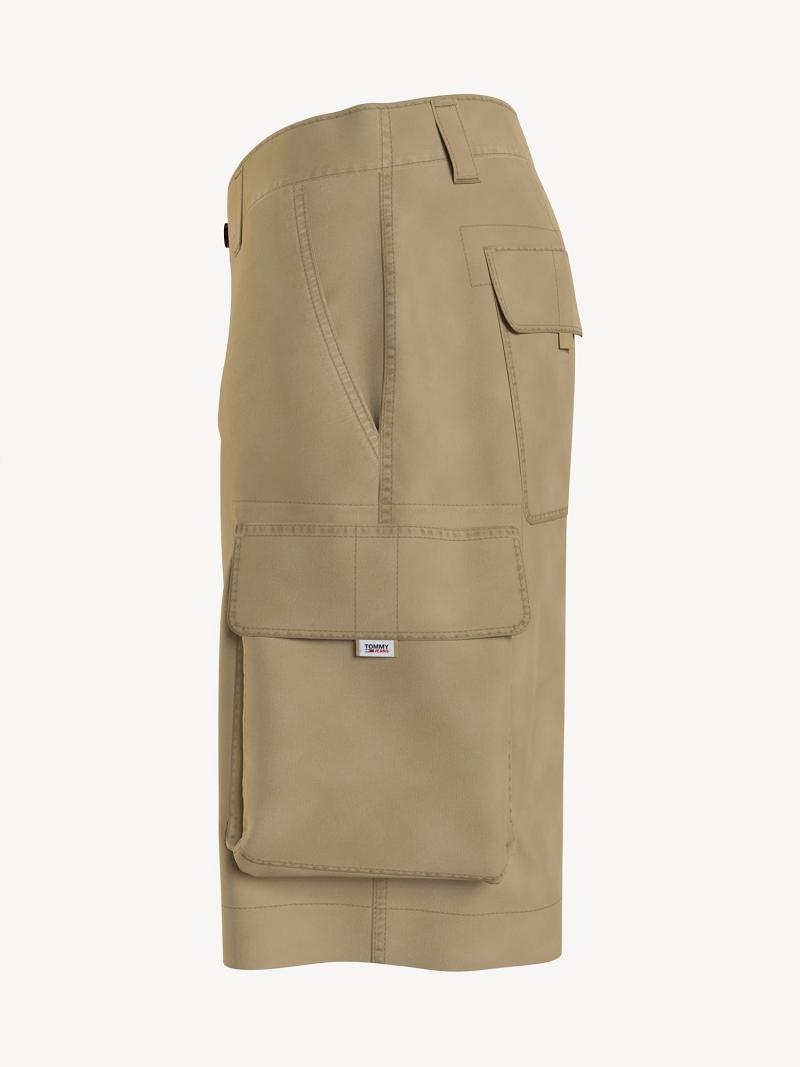 Brown Tommy Hilfiger Solid Cargo Shorts | NZ_M31224