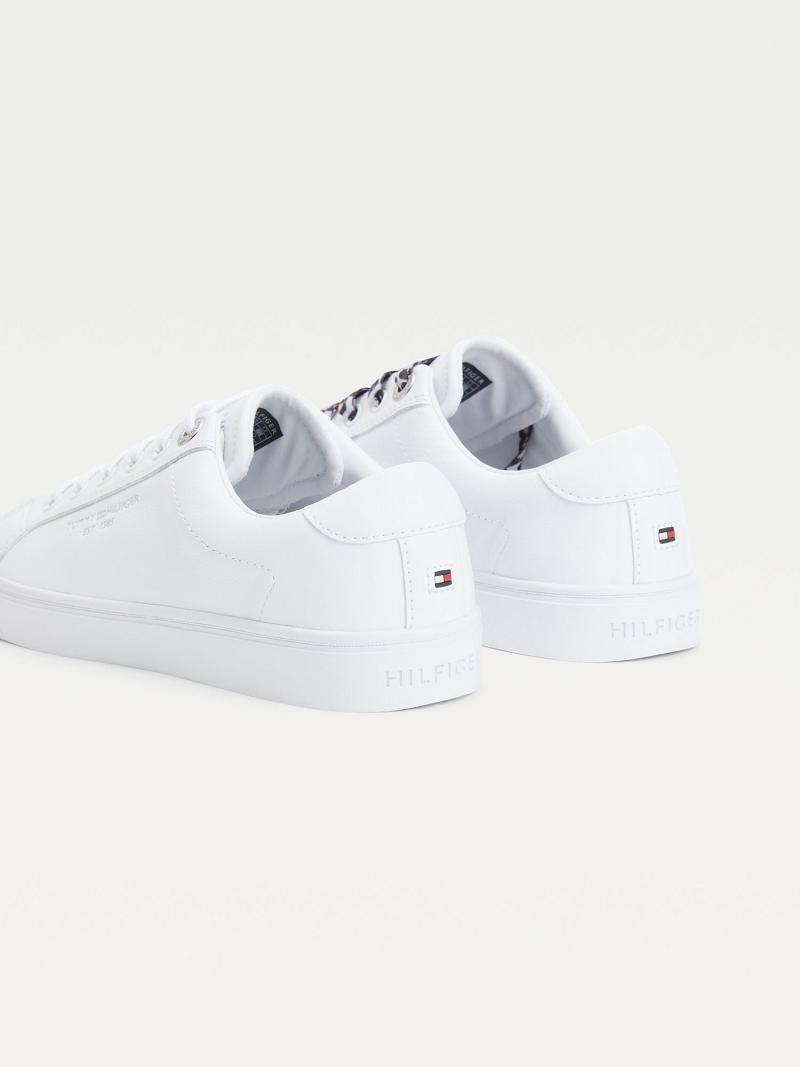 White Tommy Hilfiger Leather With Leopard Print Laces Sneakers | NZ_W21634