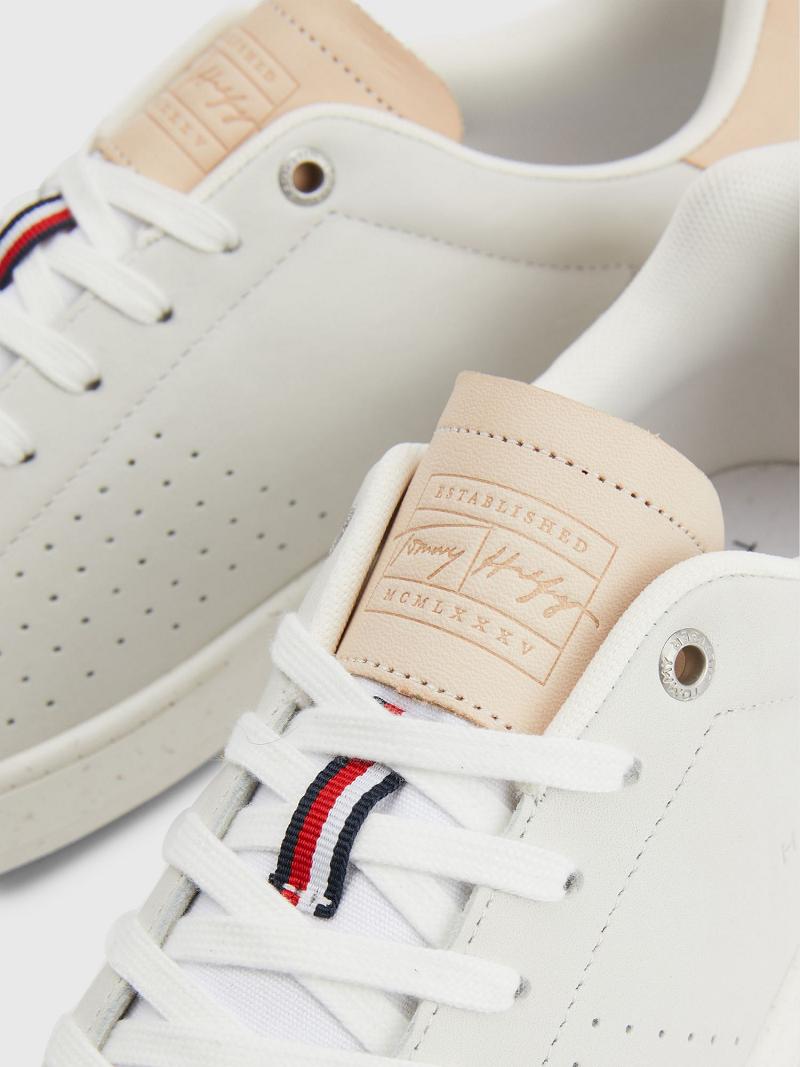 White Tommy Hilfiger Perforated leather Sneakers | NZ_M31626