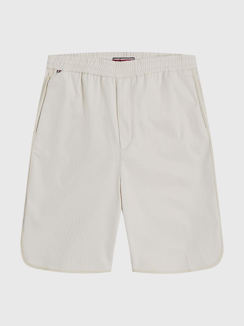 White Tommy Hilfiger Solid long Shorts | NZ_M31225