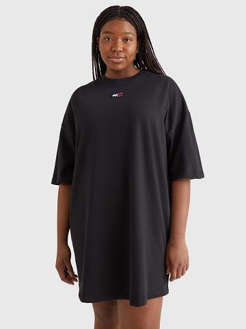 Black Tommy Hilfiger Curve Badge Logo T-Shirt Dresses | NZ_W21052